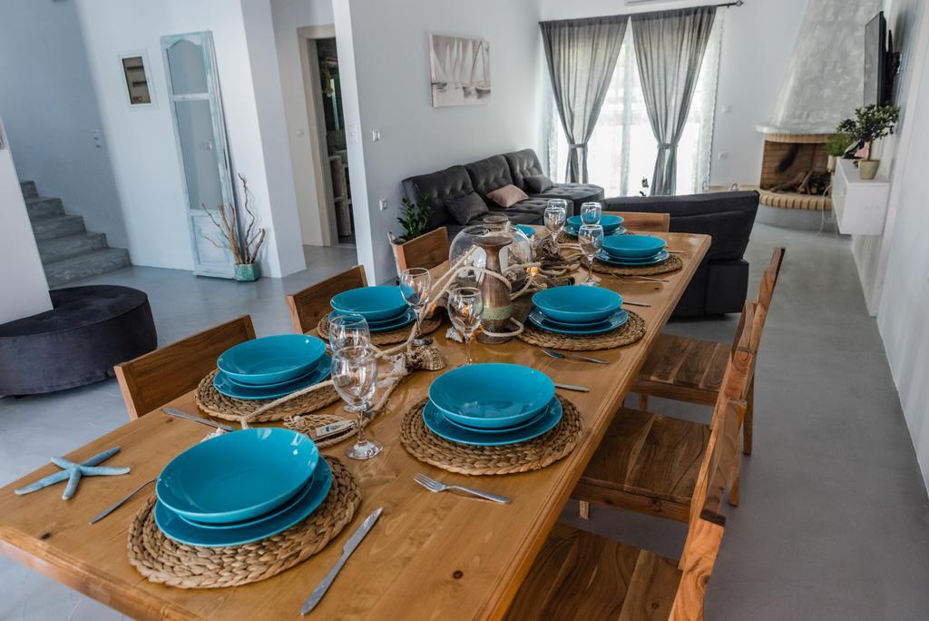 Villa Iceberg Kalamaki  Bagian luar foto