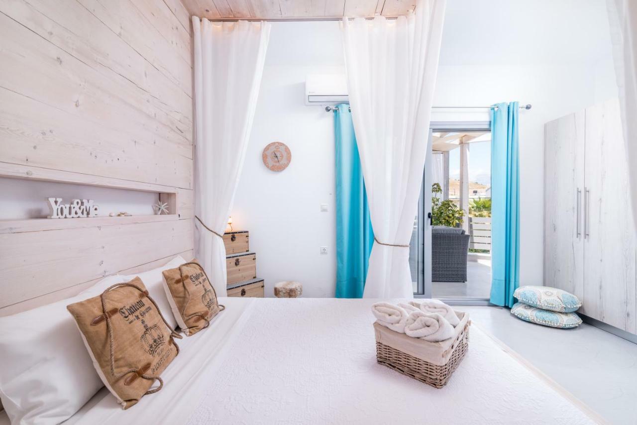 Villa Iceberg Kalamaki  Bagian luar foto